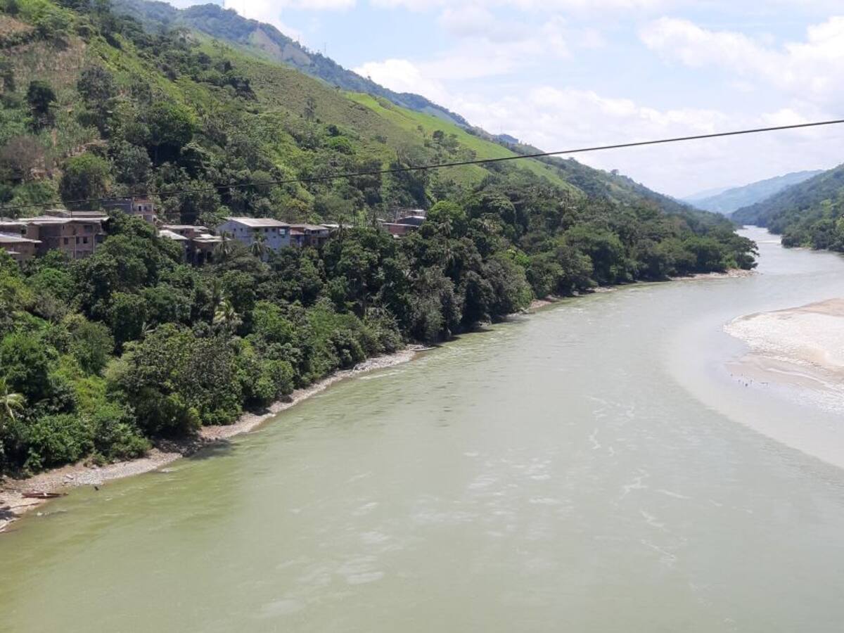 Dos hombres fueron sacados de sus casas en Valdivia y luego asesinados