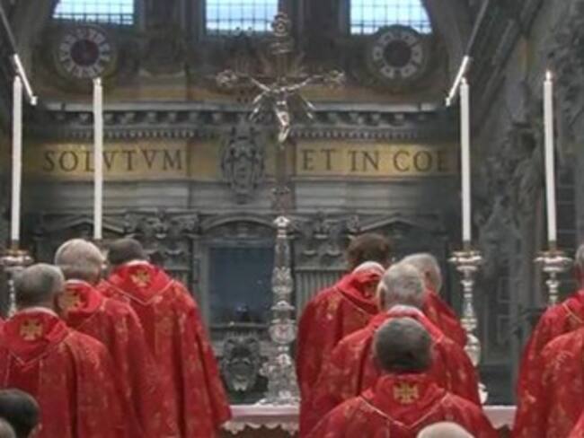Comienza el cónclave para elección del sucesor de Benedicto XVI