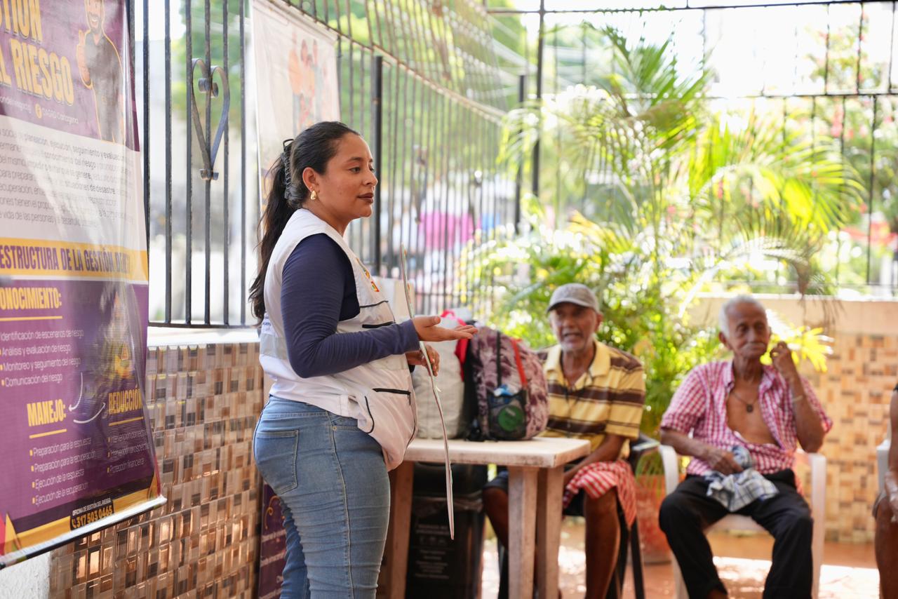 con el objetivo de fortalecer las capacidades de la organización en materia de gestión del riesgo integral