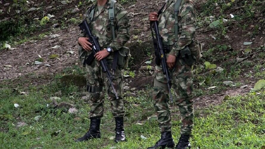 Militares en combates en Antioquia. Foto: Colprensa