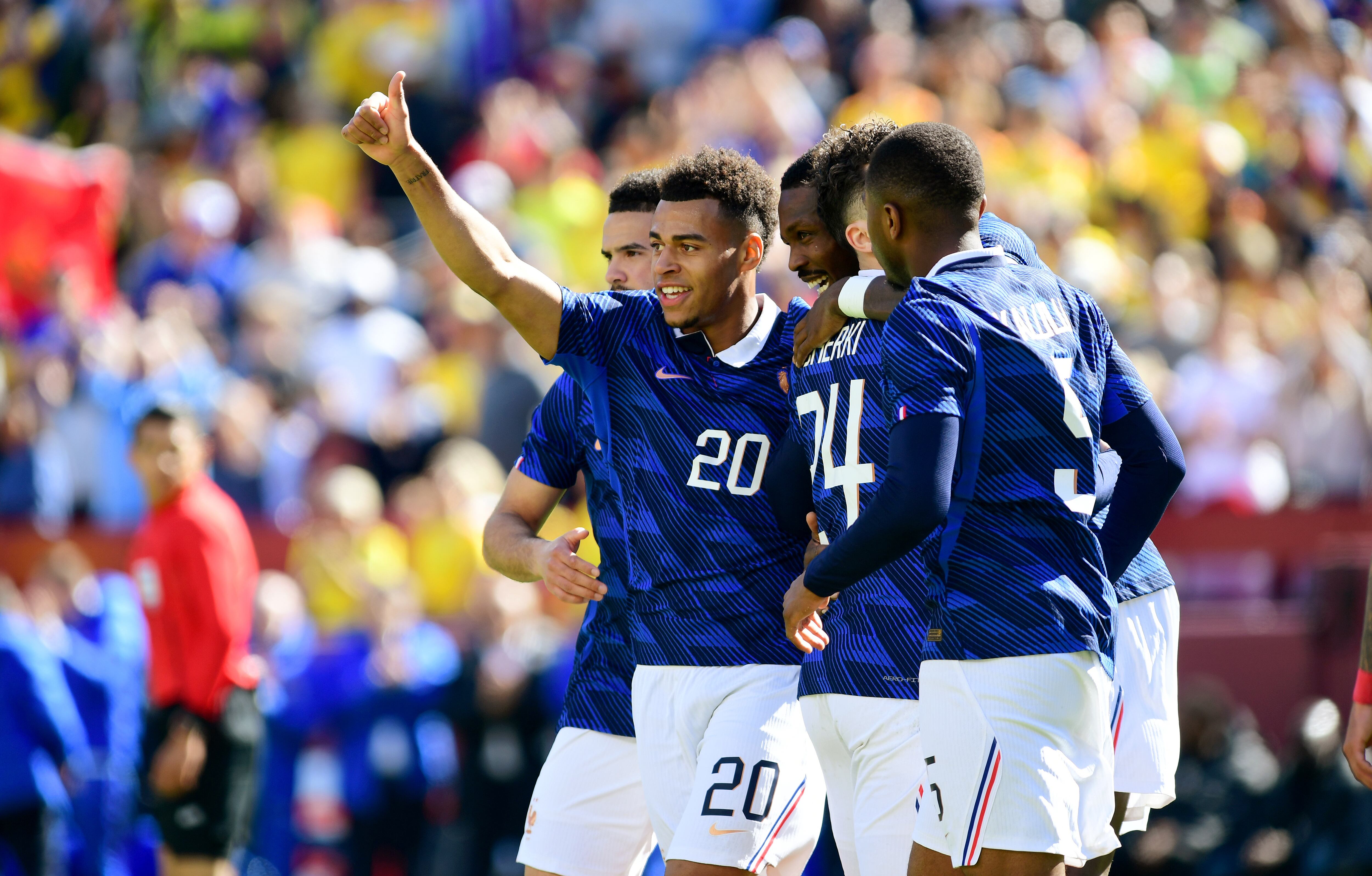 Los jugadores de Francia festejan un gol en el amistoso con Colombia. (Photo by Randy Litzinger/Icon Sportswire via Getty Images)