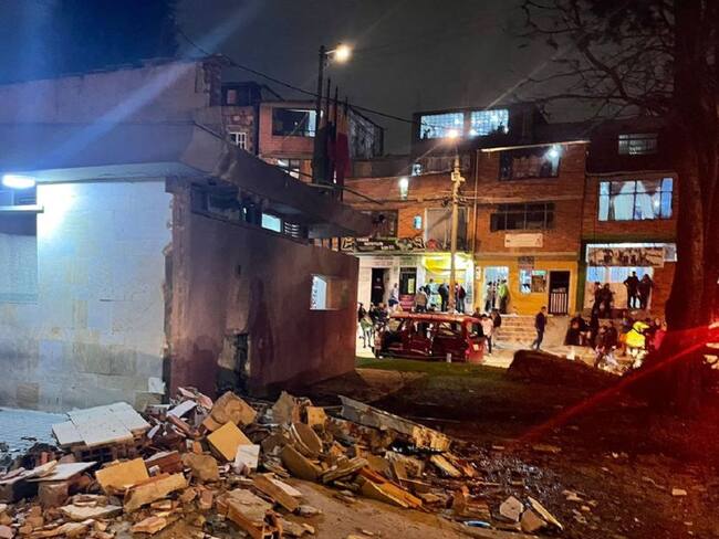 Fuerte explosión en un CAI del sur de Bogotá
