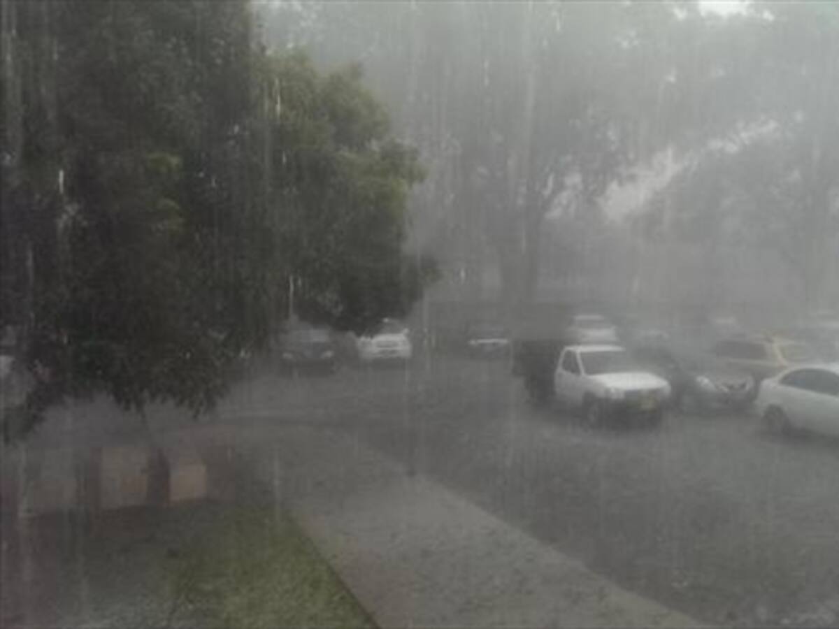 Unos 1.200 damnificados por el invierno en Antioquia en abril