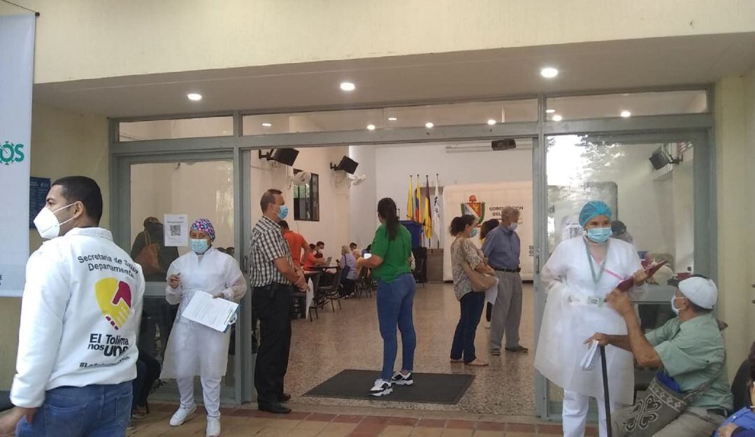 Caracol Radio Ibagué 