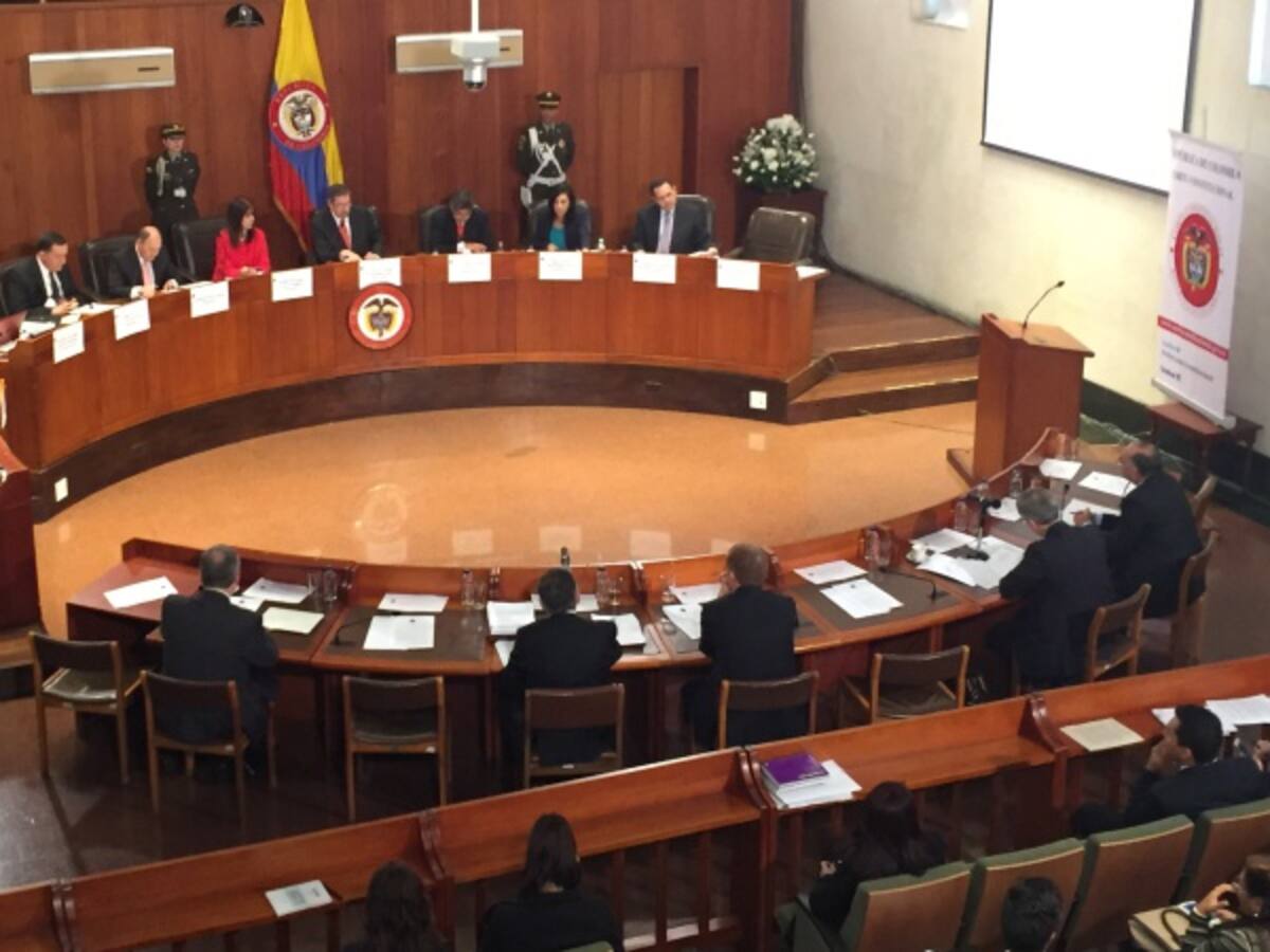 Debate crucial sobre reforma de equilibrio de poderes
