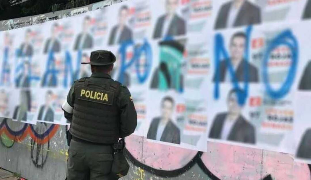 Secretaría de Ambiente - Publicidad política en exteriores