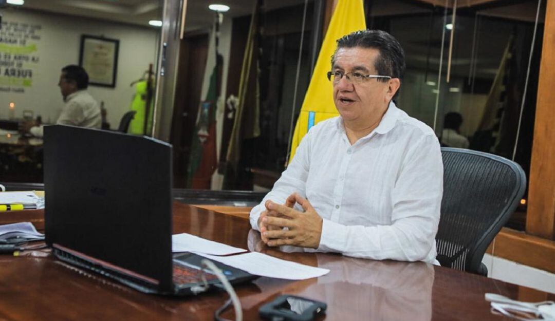 Fernando Ruiz, Ministro de Salud