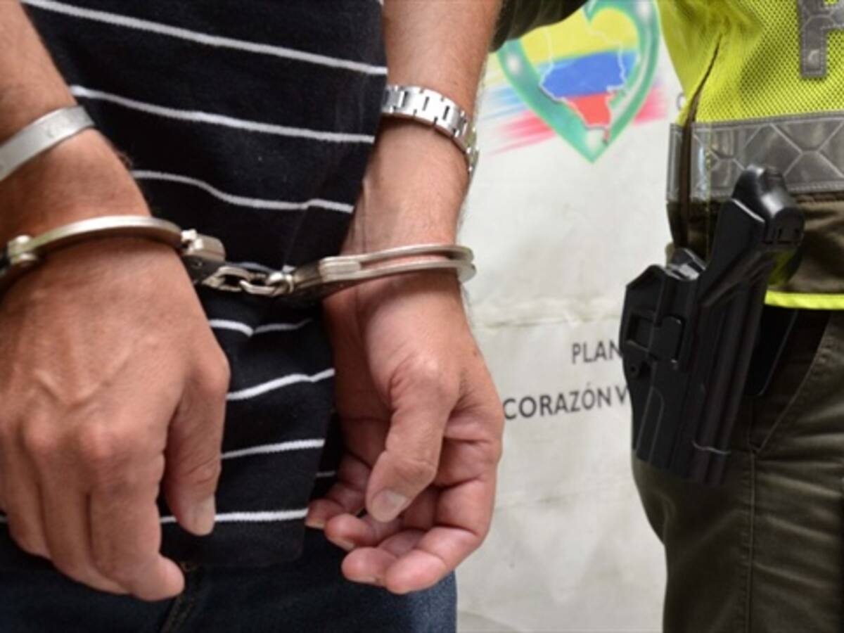Condenan a sicario contratado por maestra para asesinar a su esposo