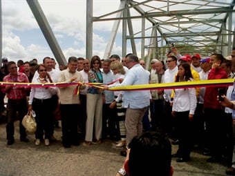 Inauguración de la Aduana Principal de El Amparo. Foto: W Radio Arauca.