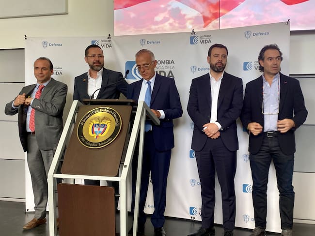 MinDefensa y alcaldes se reúnen para definir plan de seguridad en las principales ciudades