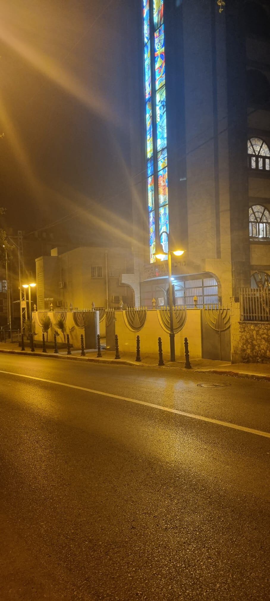 Crédito: Enviada por María Elena Aristizábal. Calles solitarias de Israel.