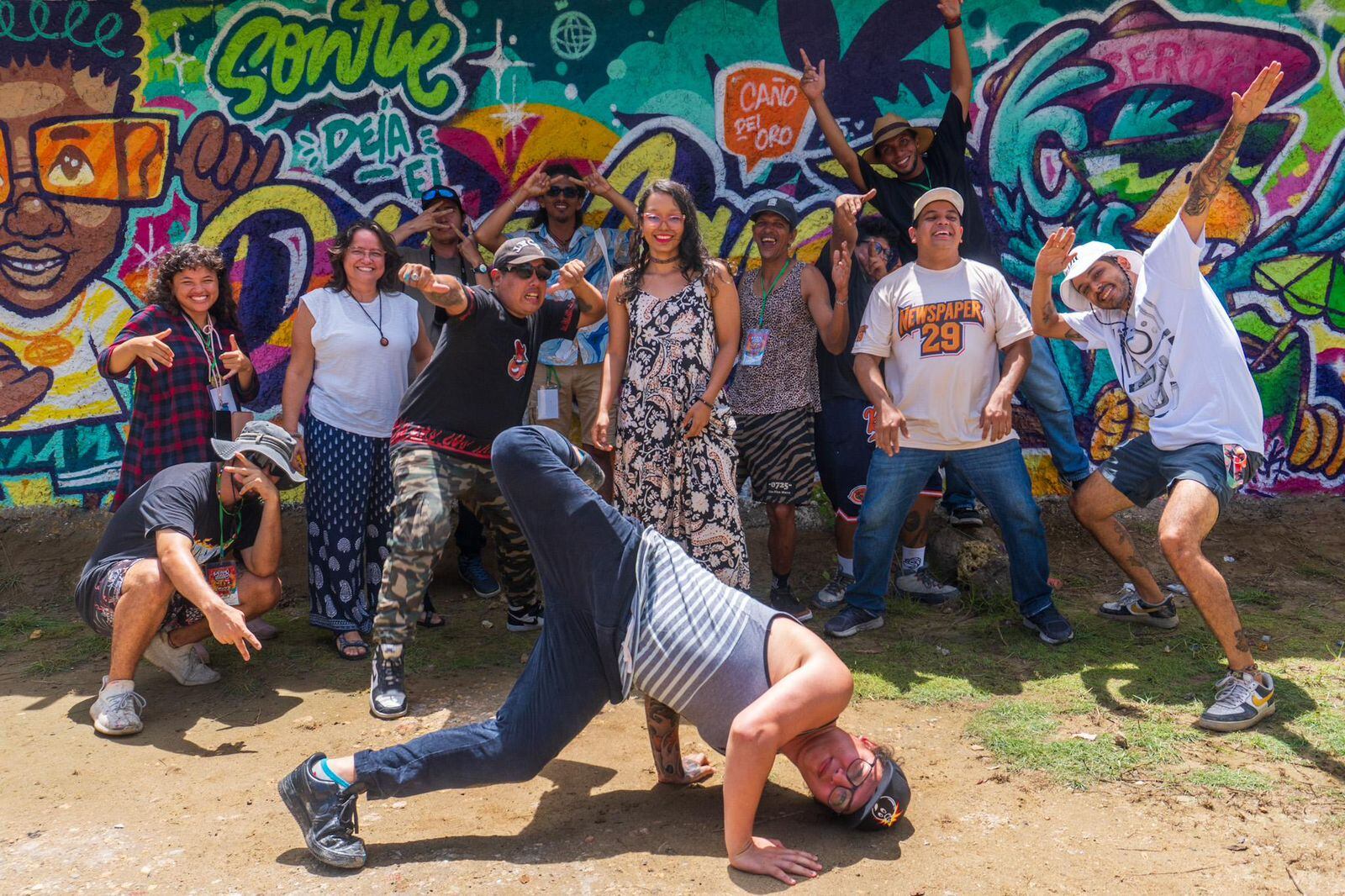 Primer festival insular de grafiti y muralista ‘Kartacho Pinta Bacano’ en Caño del Oro