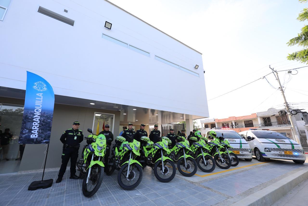Entrega de la megaestación de Policía Rebolo. Foto: cortesía Alcaldía de Barranquilla.