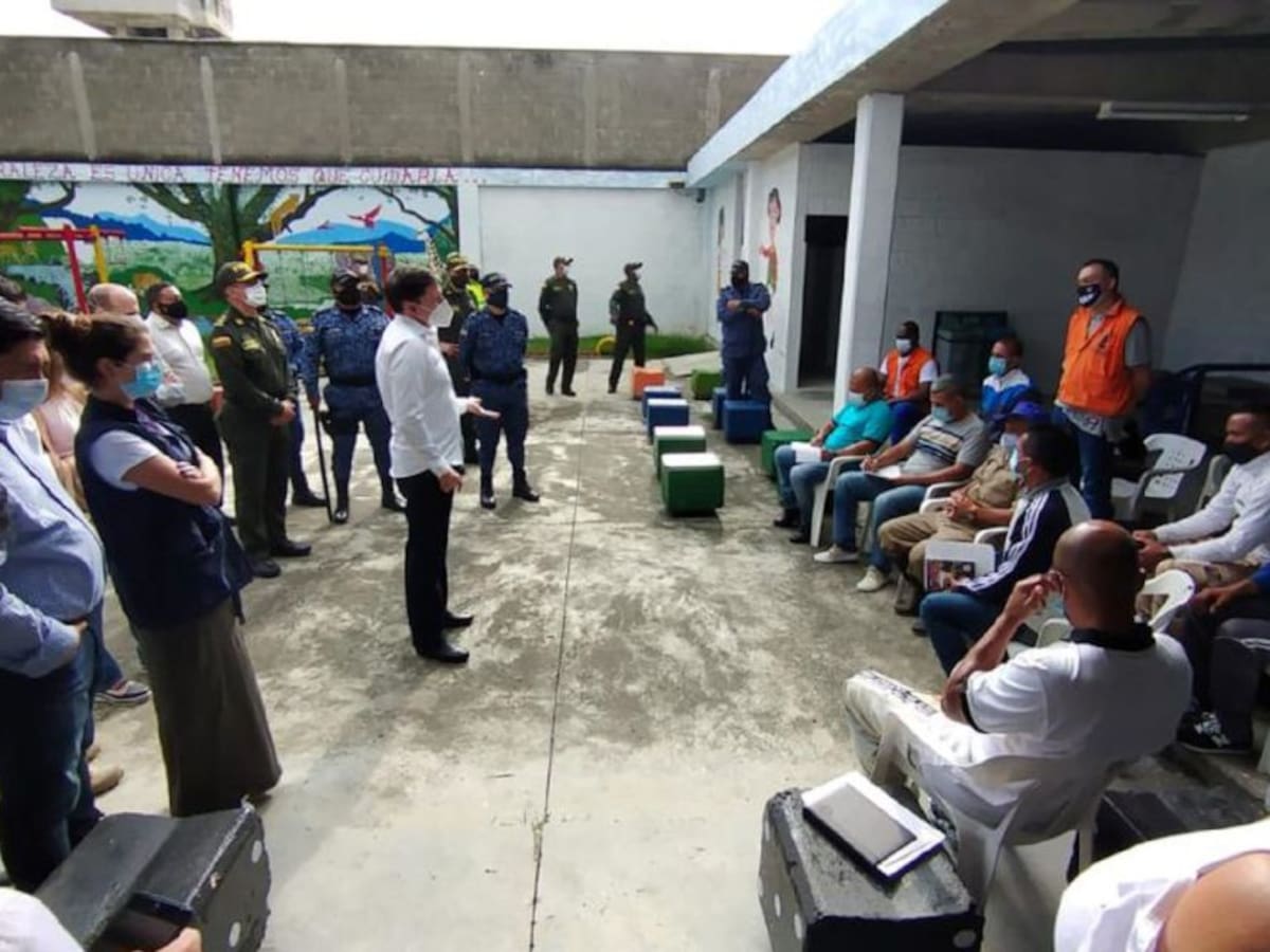 Defensoría lideró 11 brigadas de salud en centros de reclusión transitoria