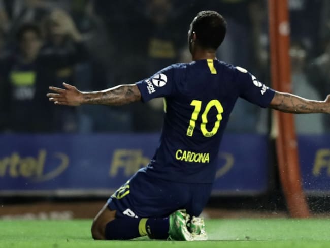 Edwin Cardona anota para el triunfo de Boca Juniors en la Liga Argentina