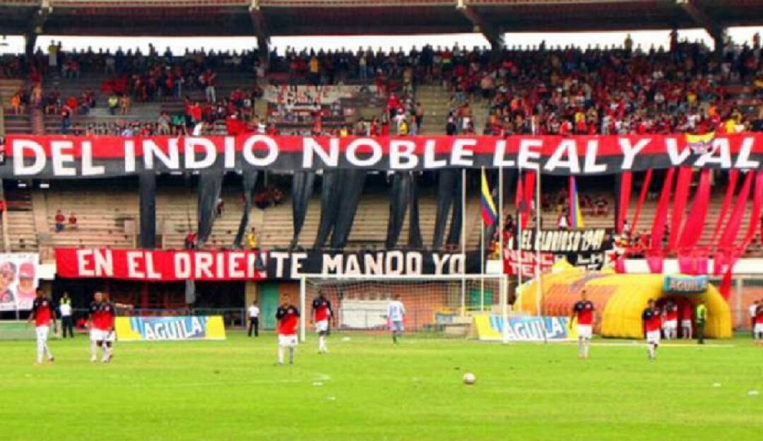 La banda del indio" hinchas del Cúcuta deportivo