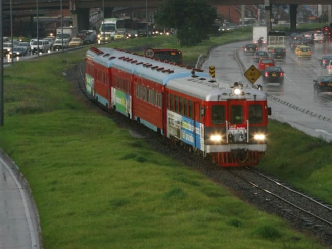Ultiman detalles para abrir licitación de tren de cercanías Bogotá - Facatativá