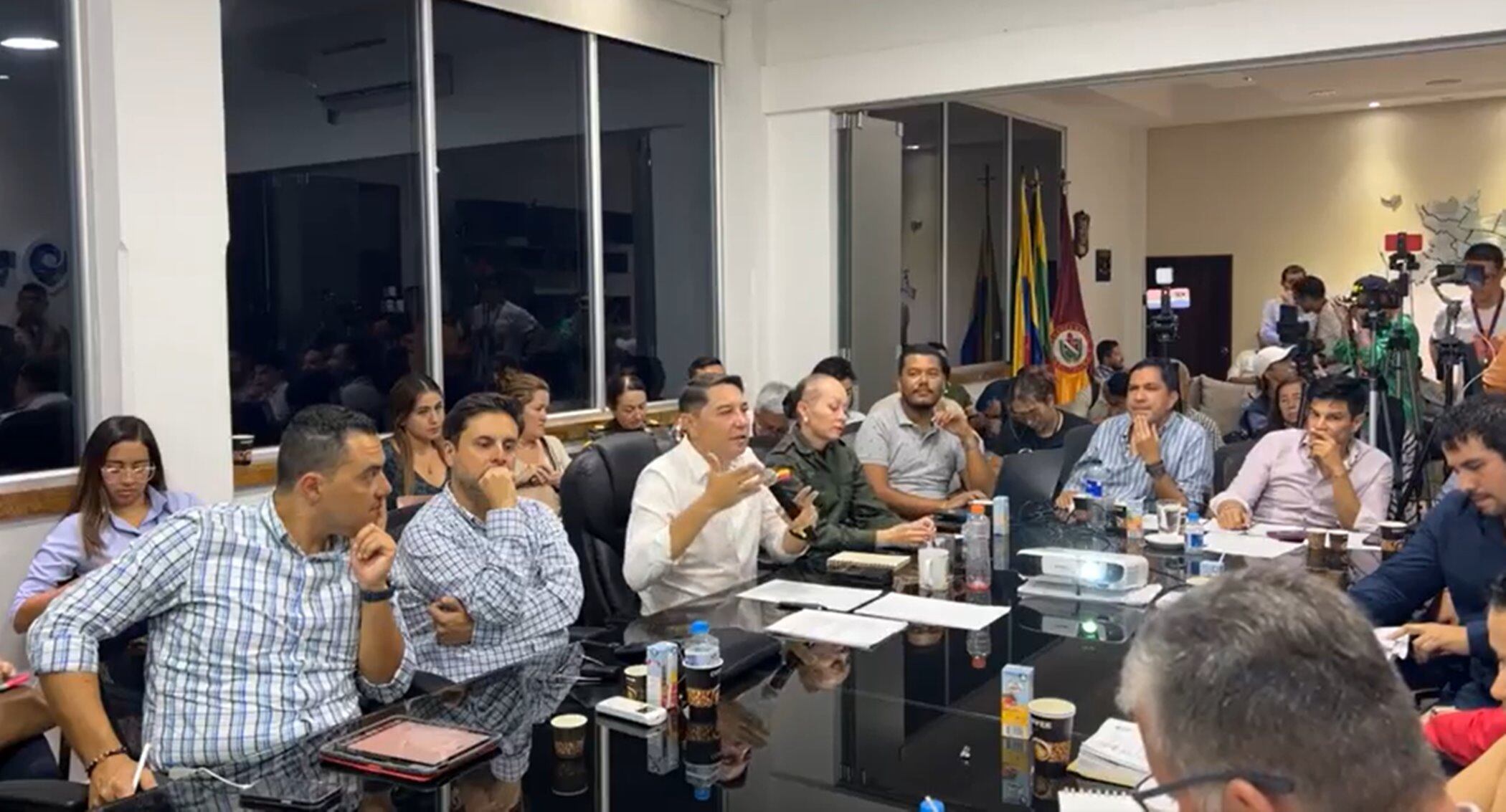 Mesa de diálogo en Ibagué