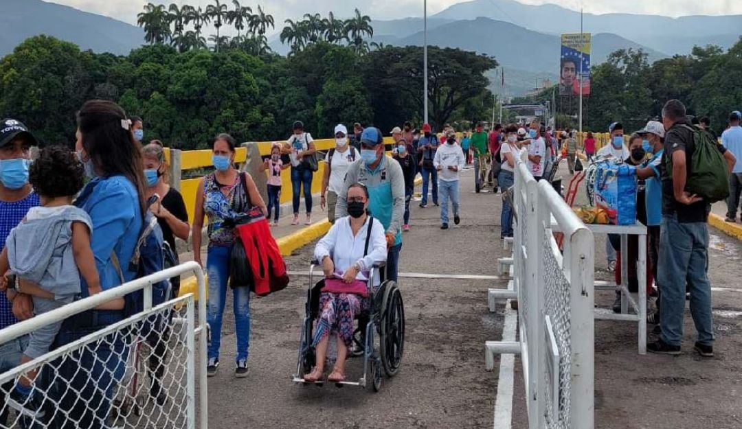 Colombia abre frontera con Venezuela tras elecciones presidenciales