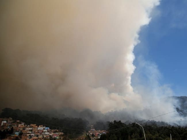La inhalación de humo de incendios forestales trae graves consecuencias a la salud
