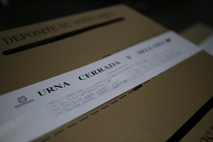 Las elecciones tuvieron un capítulo especial en 167 municipios afectados por la violencia.