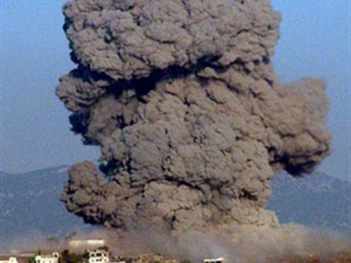 Los bombardeos israelíes en el sur de Gaza hacen peligrar el alto el fuego