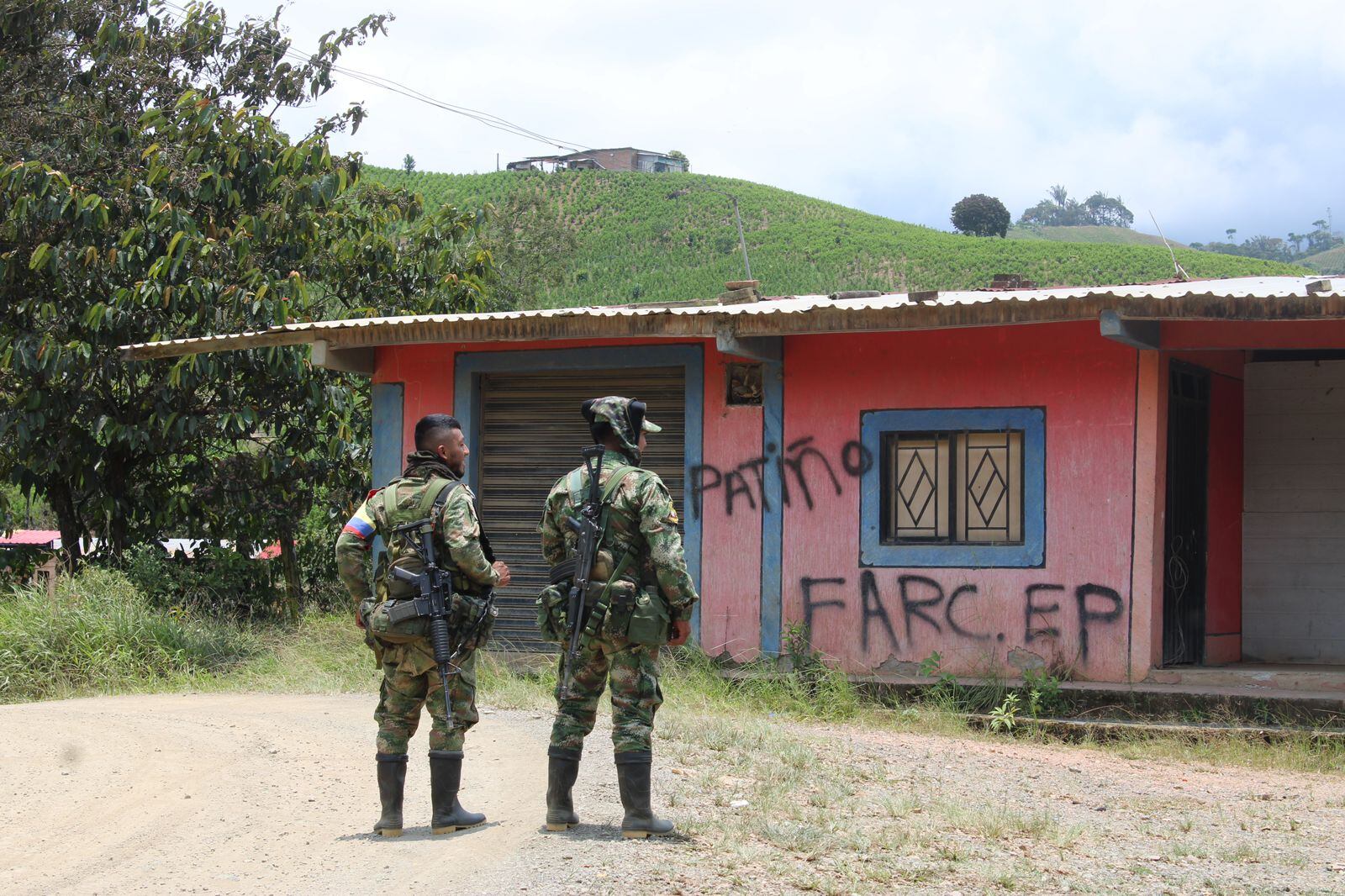 ‘Sin dios ni ley’: disidencias Farc instalaron puestos de control en el Cañón del Micay