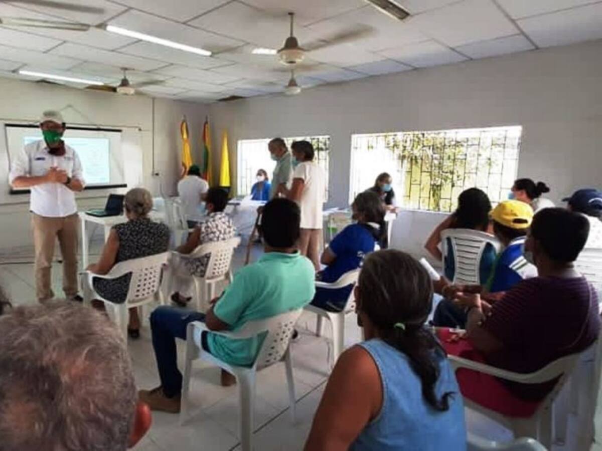 Primera exposición a futuros propietarios rurales en El Guamo, Bolívar