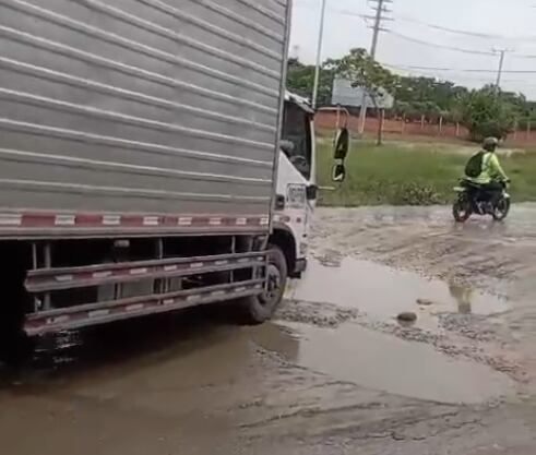 Tramo de la Avenida Circunvalar dañado. Foto: cortesía.