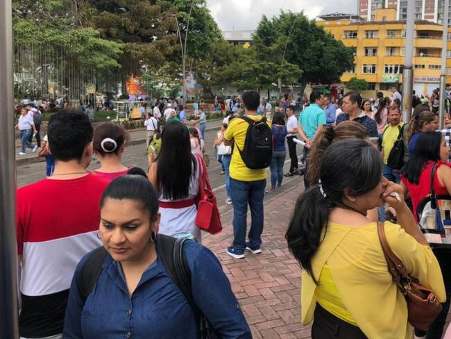 Evacuaron alcaldía de Floridablanca por amenaza de bomba
