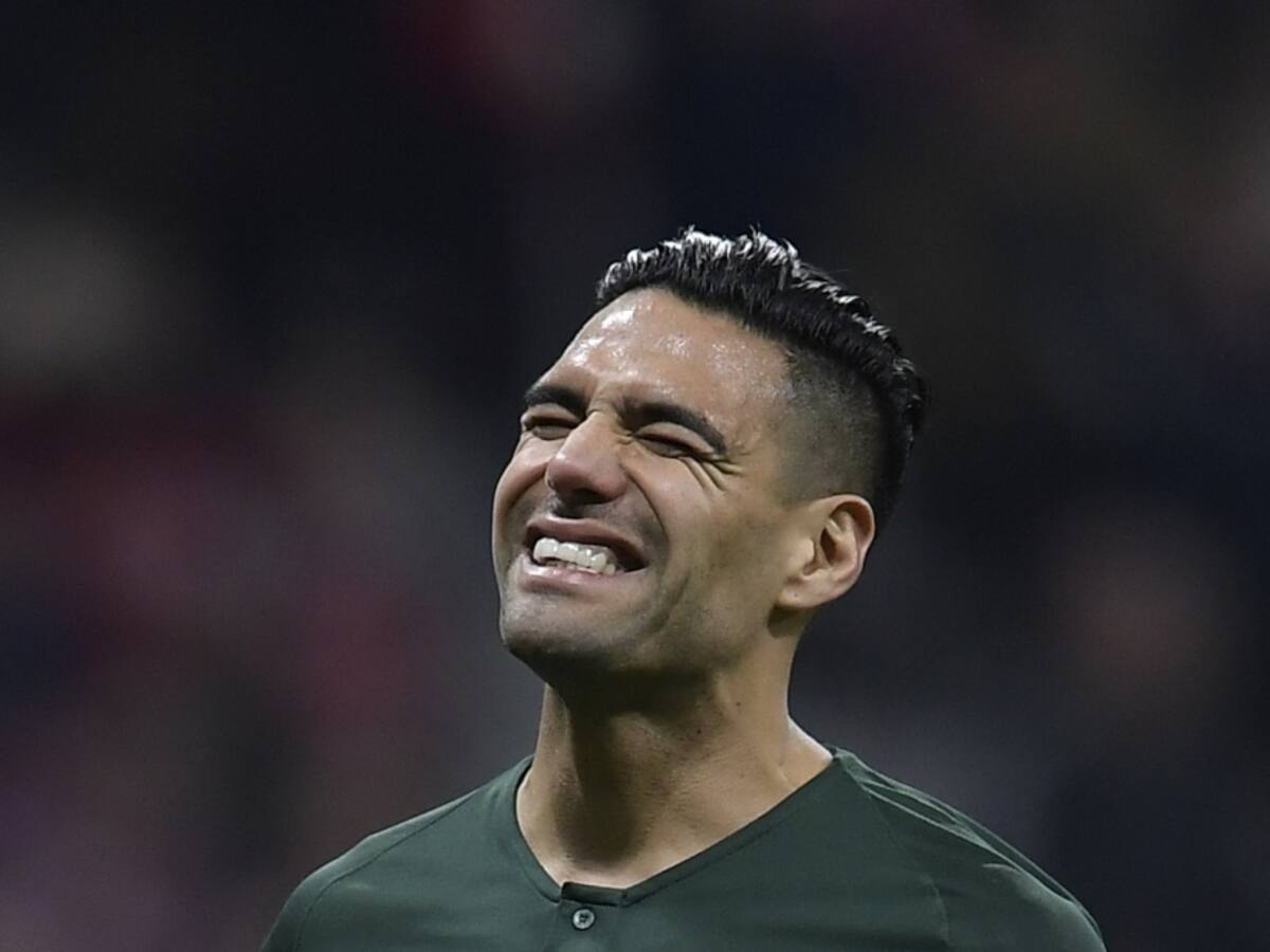 Falcao y Mónaco vuelven a zona de descenso tras perder con Lyon