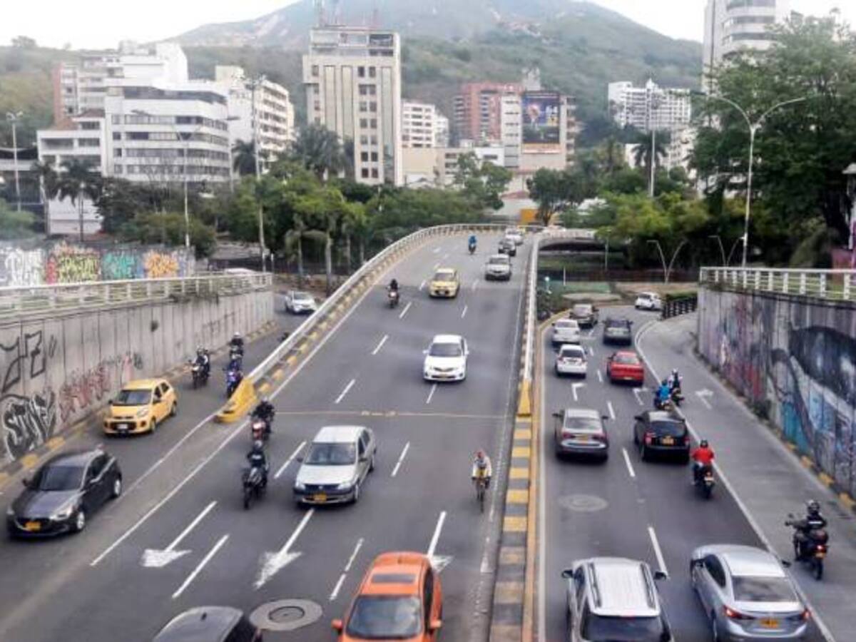 ¿Lo pueden multar por usar su vehículo particular para remolcar otro carro?