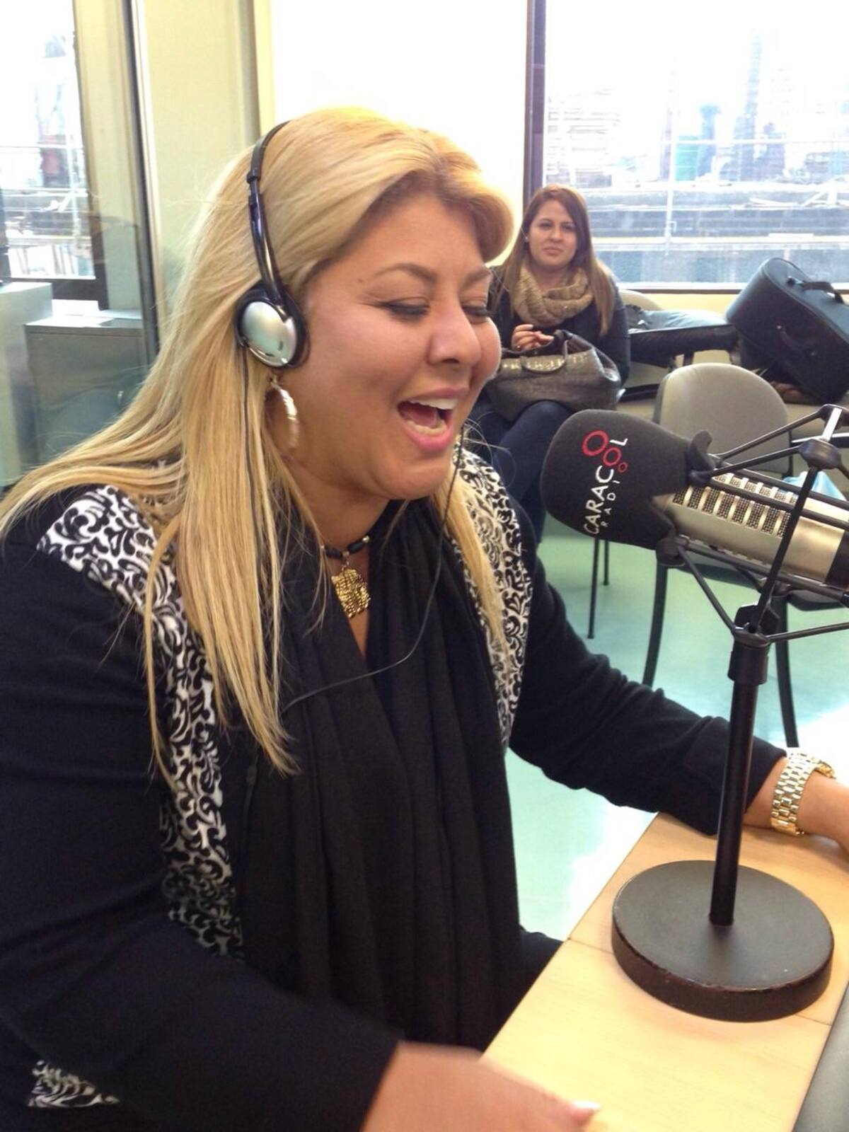 Luz Amparo Álvarez, Julio Sabala y Belkis Martinez dieron una muestra de su talento como imitadores