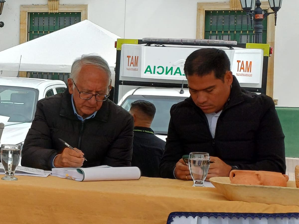 Ministro de Salud, Guillermo Jaramillo, afirmó que es fundamental que el Gobierno impulse el salario