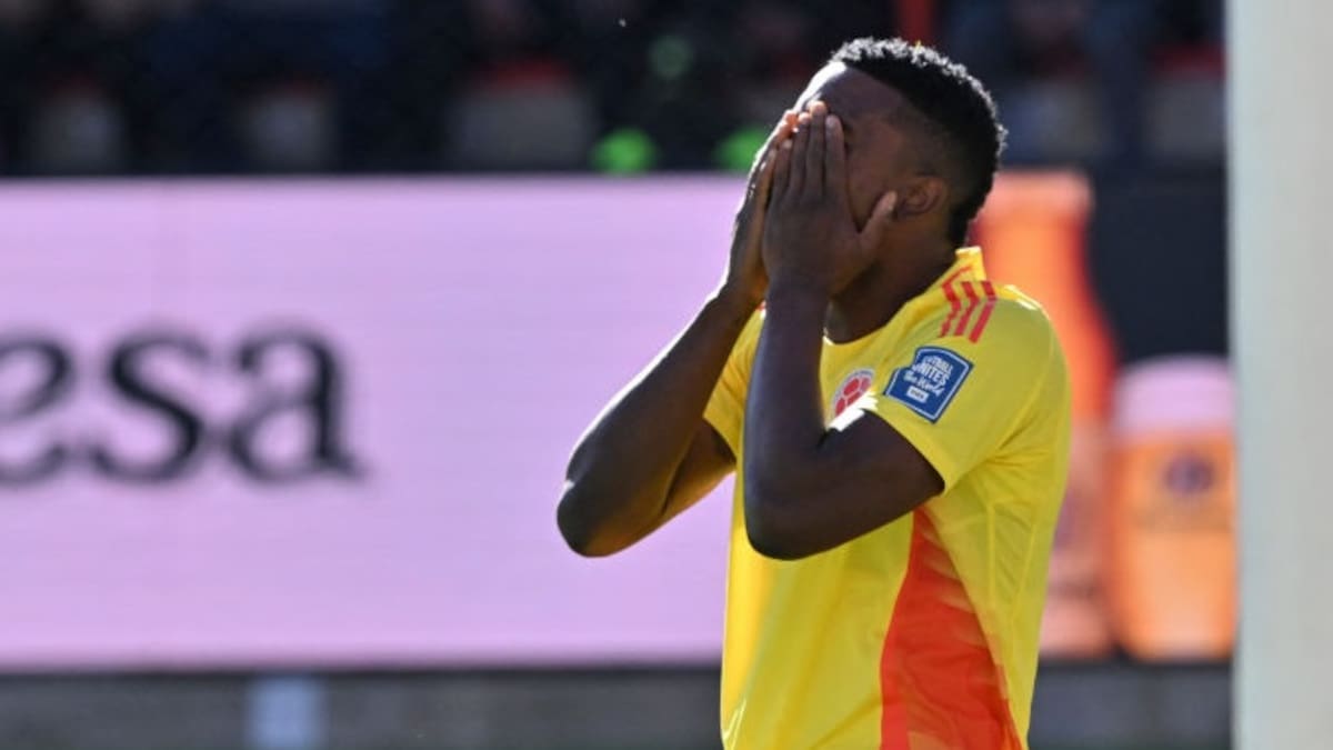 Jhon Córdoba, autocrítico tras su actuación ante Bolivia: “Es un partido para olvidar”