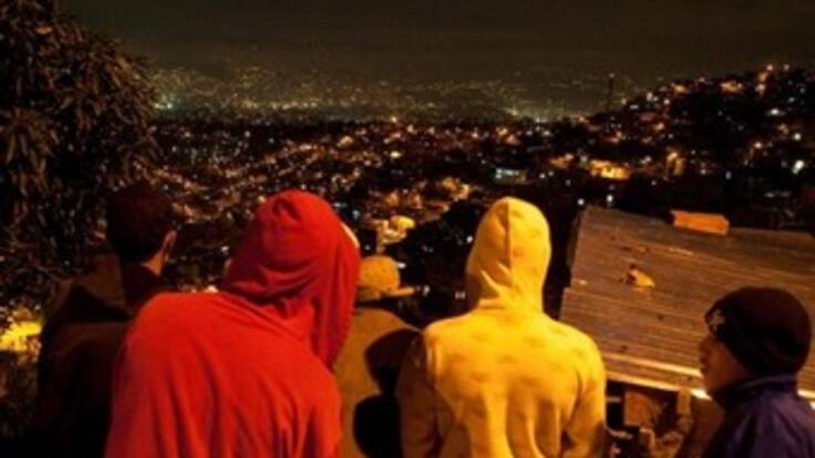 600 jóvenes pertenecientes a 'combos' de Medellín buscarán cese de violencia