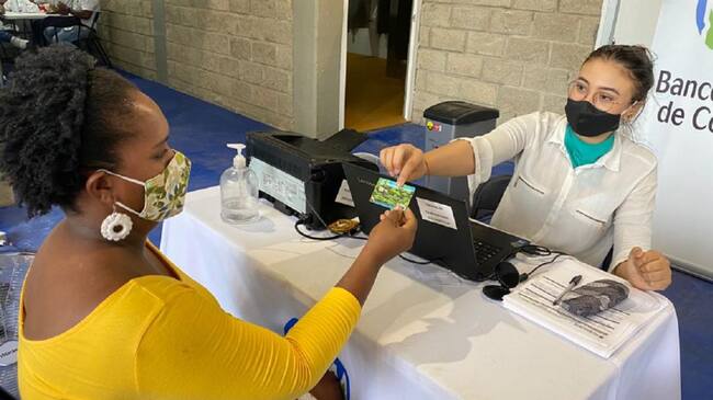 Esta fase se hizo con ciudadanos con cédulas terminadas en 0 y 1.