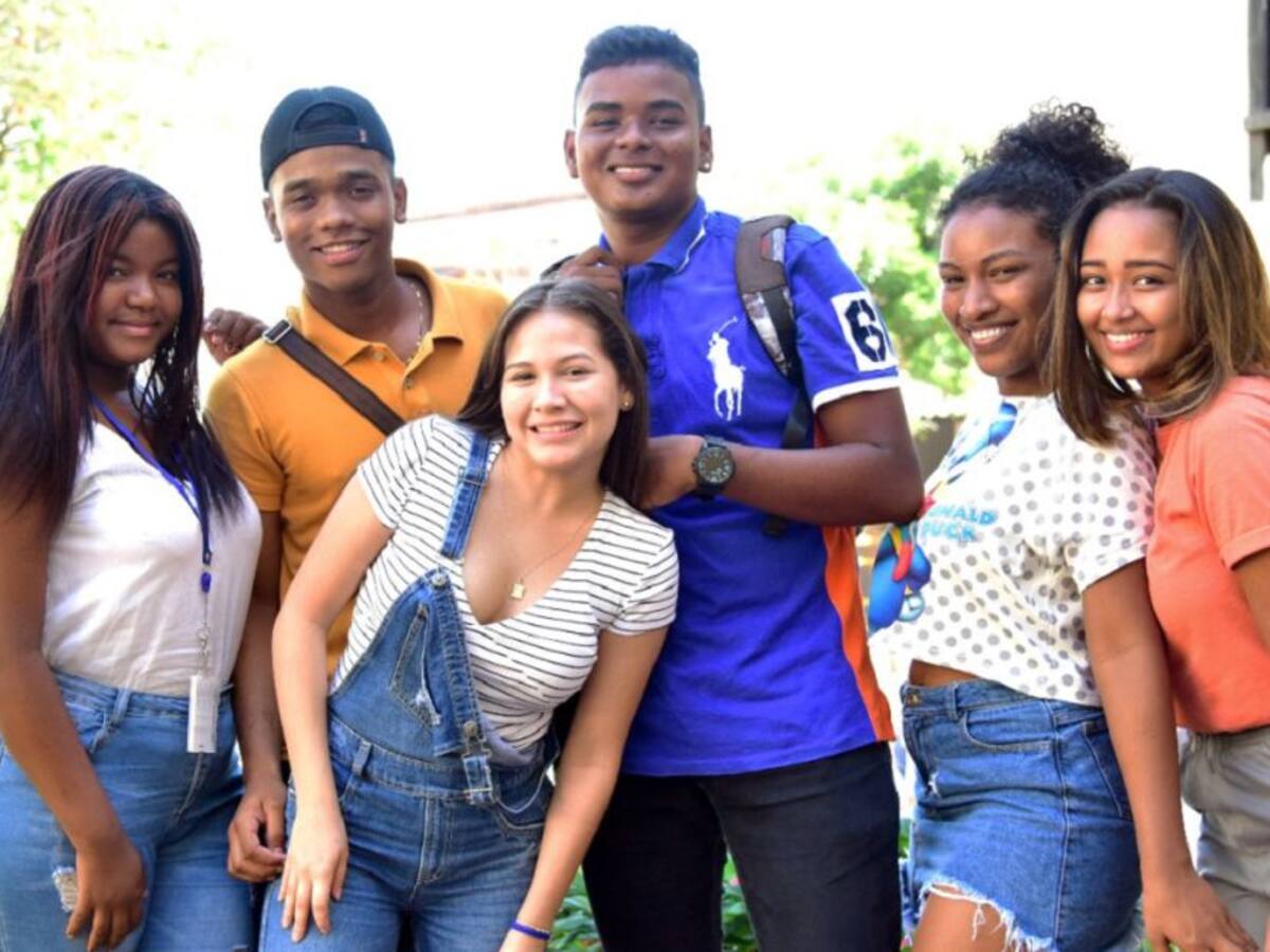 Mayor de Bolívar inicia clases con educación gratuita