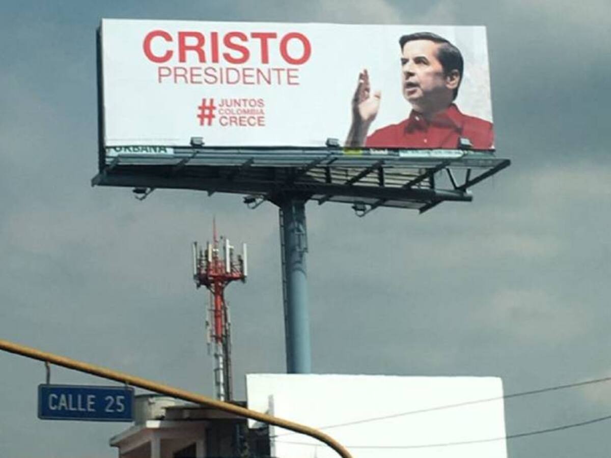 Gobierno de Cali dice que desmontará valla política instalada en la autopista oriental