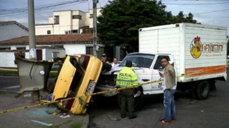 Cinco personas heridas en dos accidentes de tránsito en Bogotá