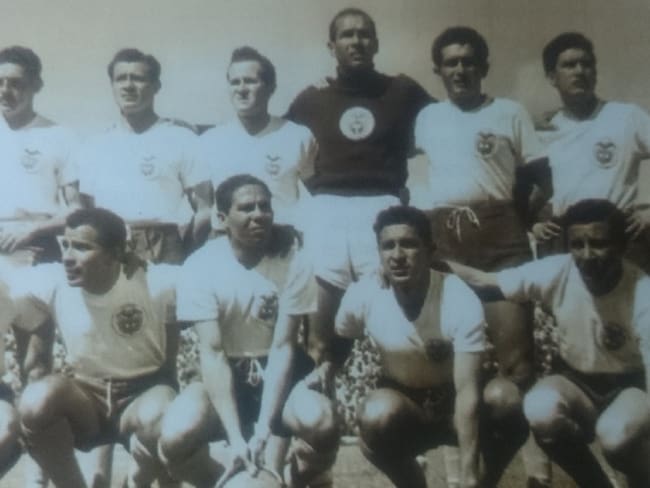 Colombia 1957, primer equipo que jugó una Eliminatoria contra Uruguay y Paraguay