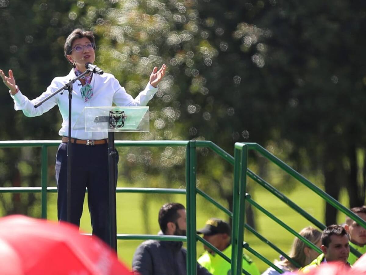 Alcaldesa revisará informe de la Contraloría sobre el Metro