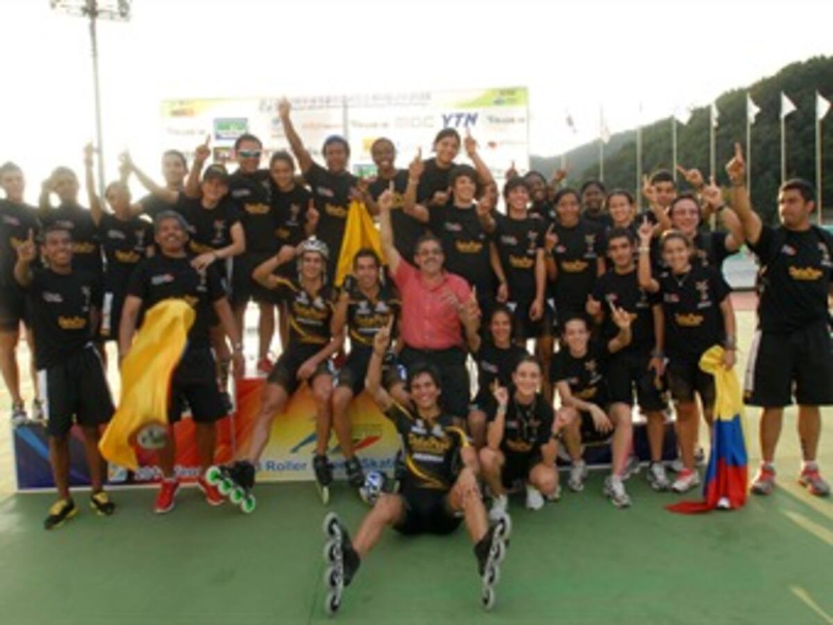 Campeones de patinaje serán recibidos el jueves por el presidente Santos