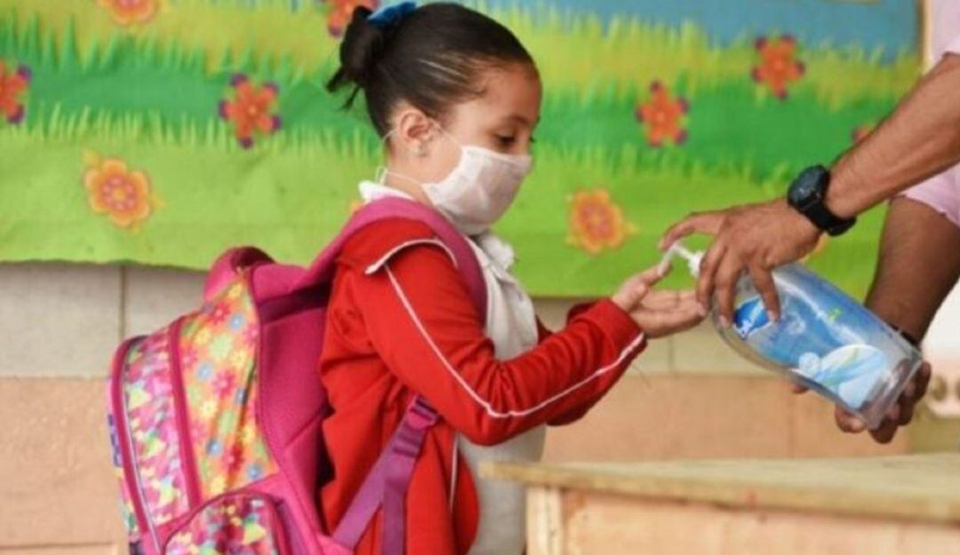 Incertidumbre por decisión del gobierno de retorno a clases presenciales