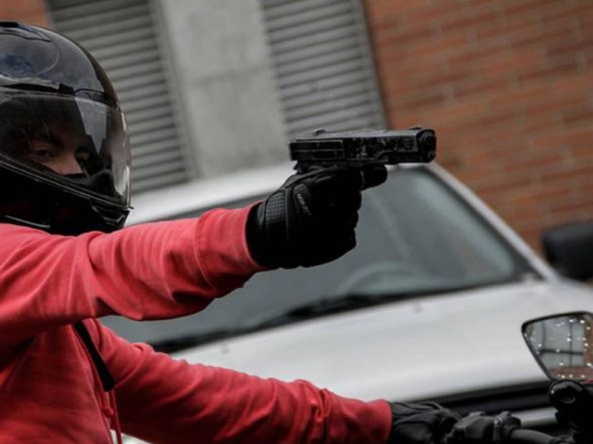 VIDEO: En fleteo delincuentes robaron a una pareja