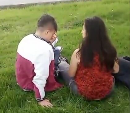 Pareja fue captada en medio de actos íntimos en el Portal Américas de Transmilenio