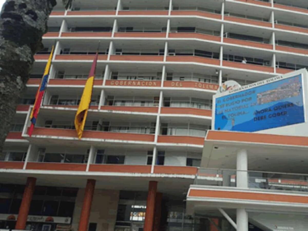 Adulto mayor murió al caer desde el sexto piso de la Gobernación del Tolima