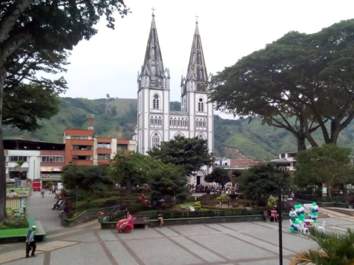 Un hombre fue víctima de hurto en Chinchiná, Caldas y sufrió heridas con arma blanca
