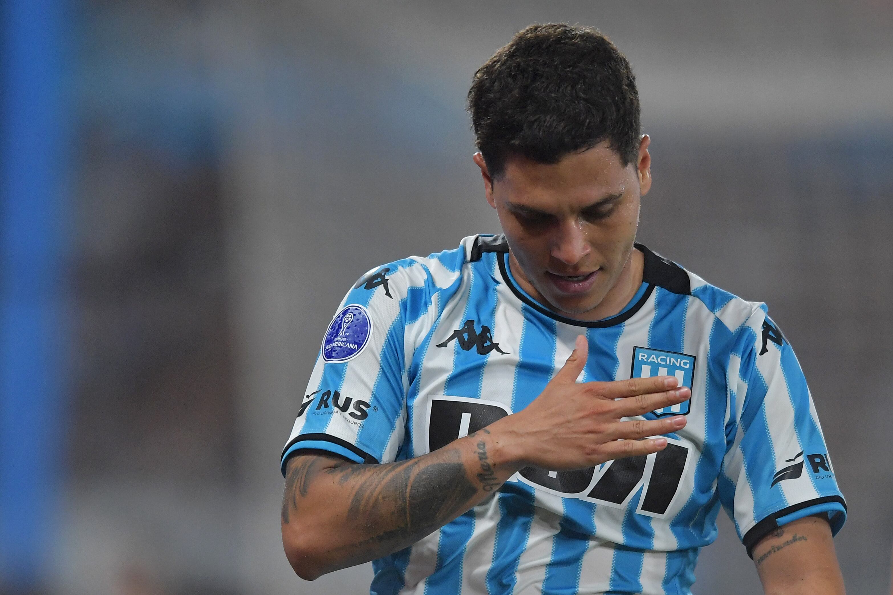 Juan Fernando Quintero, gran figura de Racing en la clasificación a la gran final de la Copa CONMEBOL Sudamericana 2024. (Photo by Marcelo Endelli/Getty Images)