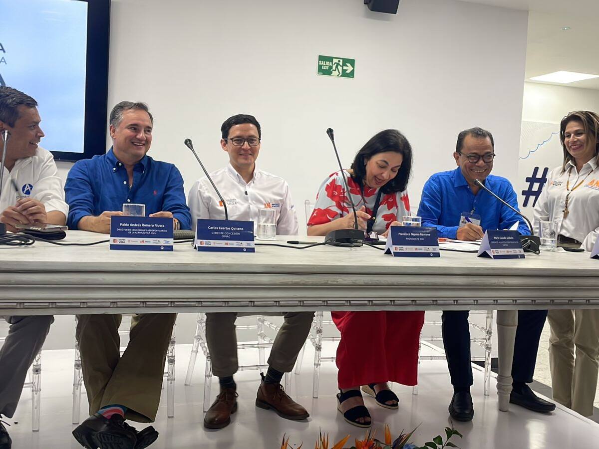 Firman acta de inicio con nuevo concesionario del Aeropuerto Internacional Rafael Núñez